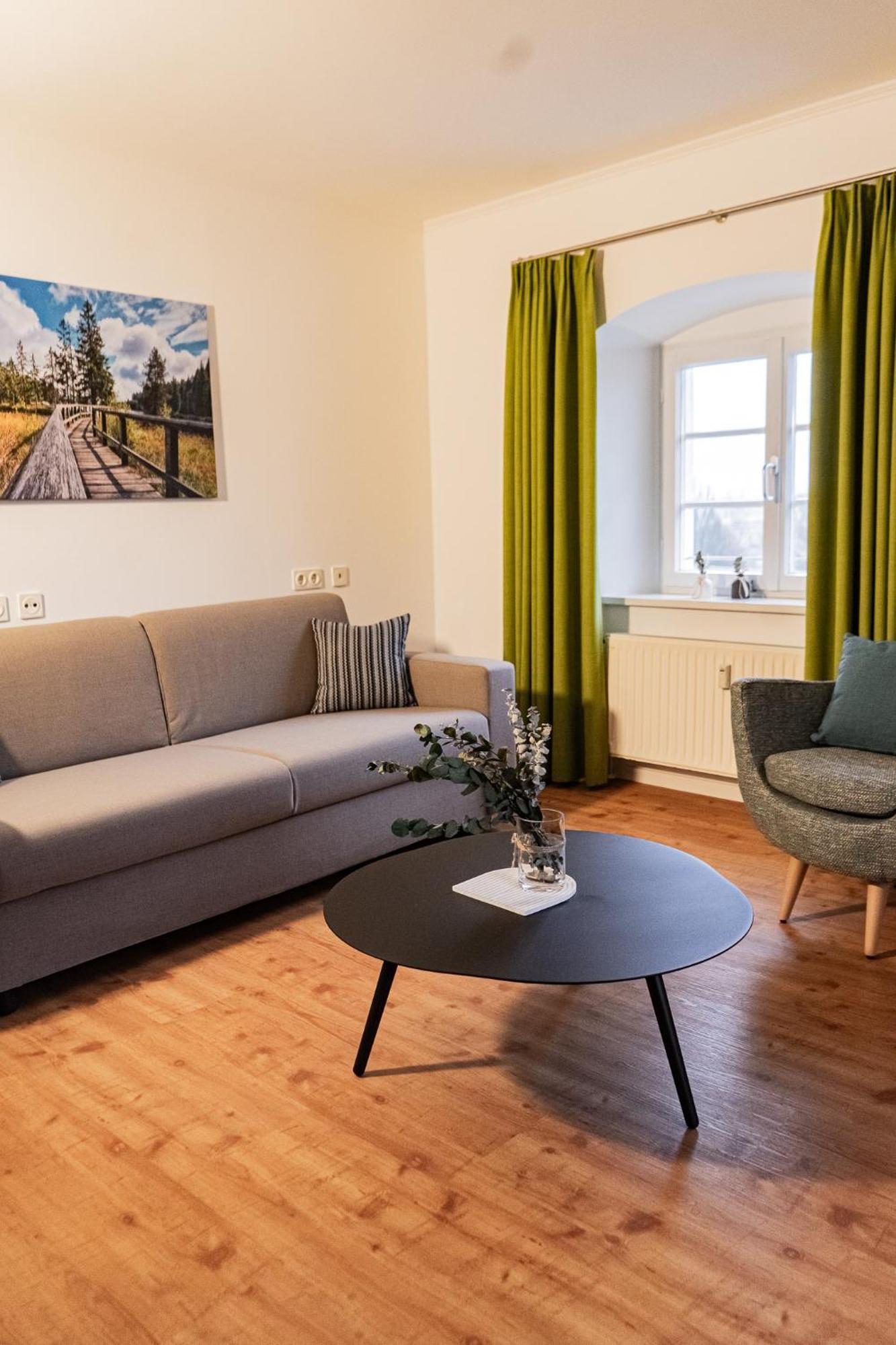 Holly Gmbh Ferienwohnungen Bad Alexandersbad Exteriér fotografie
